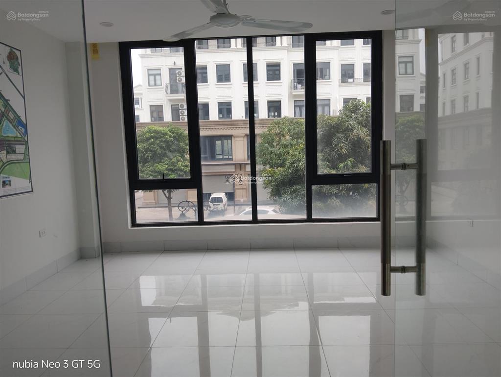 Chính chủ cho thuê shop tmdv hải âu dt 150m giá 15tr