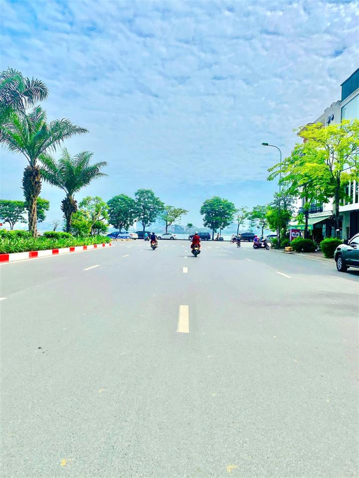 Chính chủ bán đất ngõ thông văn cao  thuỵ khuê, tây hồ. diện tích 50m2, giá 13.2 tỷ