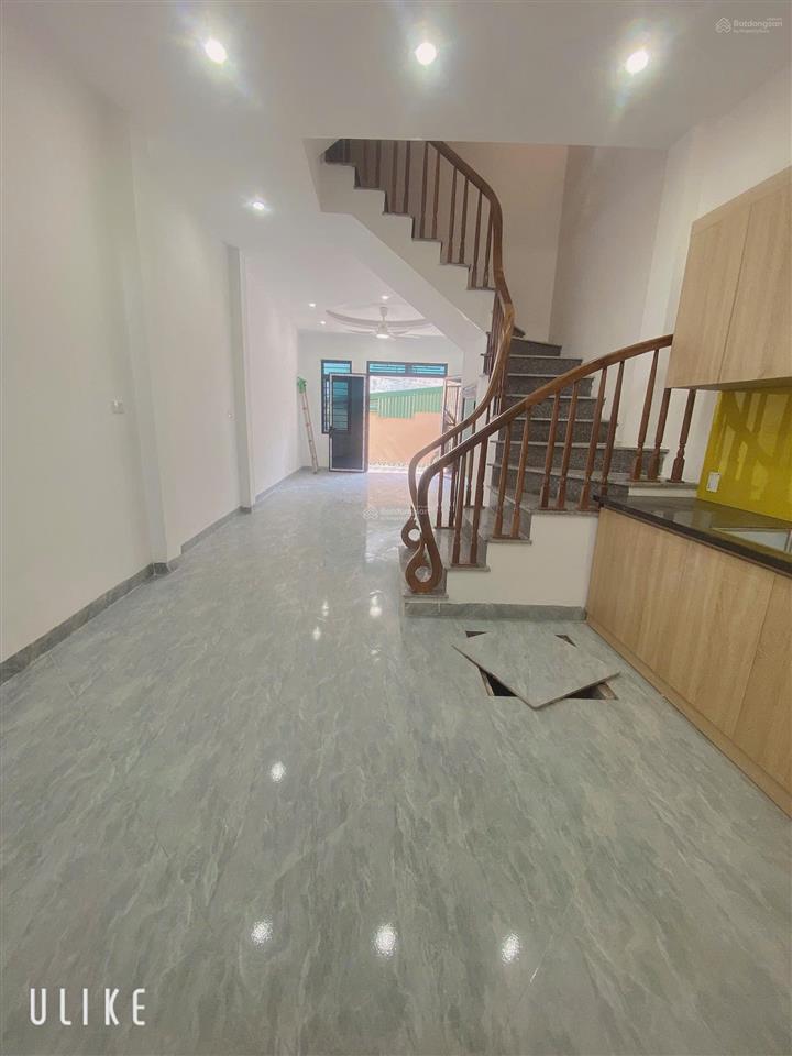 Hot còn đúng 2 căn rẻ nhất vân côn, ngõ 2,8m. 42m2x4t. giá 3,96 tỷ. 400m ra đại lộ thăng long