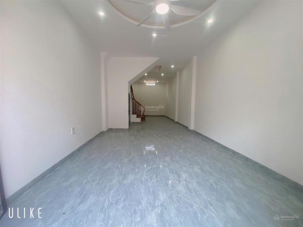 Hot còn đúng 2 căn rẻ nhất vân côn, ngõ 2,8m. 42m2x4t. giá 3,96 tỷ. 400m ra đại lộ thăng long