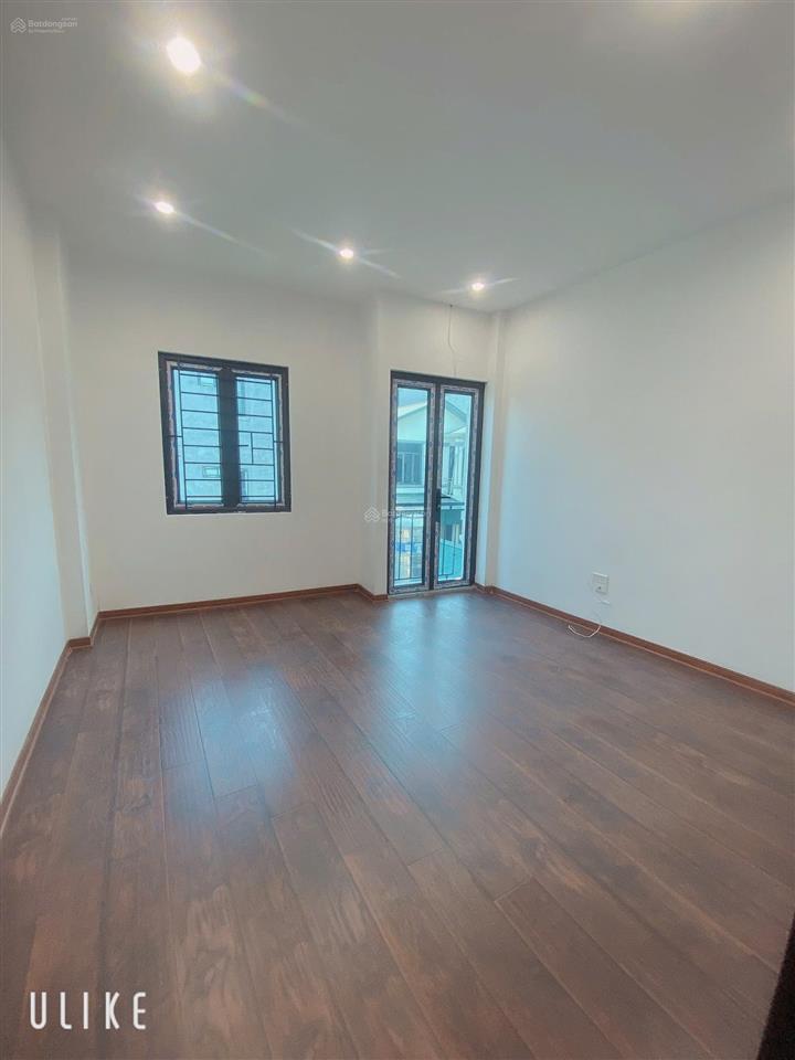 Hot còn đúng 2 căn rẻ nhất vân côn, ngõ 2,8m. 42m2x4t. giá 3,96 tỷ. 400m ra đại lộ thăng long