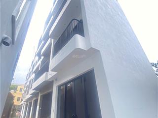 Bán nhà đông la, cách 500m ra vành đai 4, không quy hoạch. dt 33m2, 4 tầng. giá 4,5 tỷ