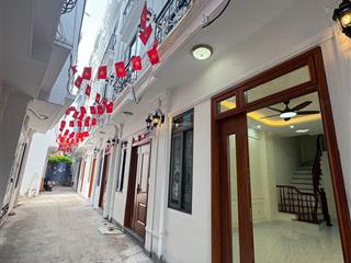Nhà đẹp cao viên, ngõ 3m. ô tô vào cửa. cực kỳ thoáng mát. giá đầu tư 2.8 tỷ