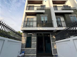 Bán nhà hưng đạo, có sân cổng riêng, ô tô lùi cửa. 1km ra vành đai 4. dt 52m2, 4 tầng. giá 3,95 tỷ