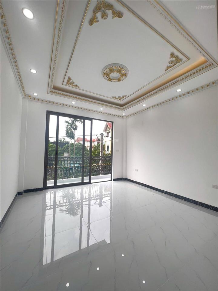 Biệt thự mini xã hưng đạo, ô tô vào nhà, dt 81m2, 3 tầng. sân 25m2. gần trường cấp 3. giá 4,25 tỷ