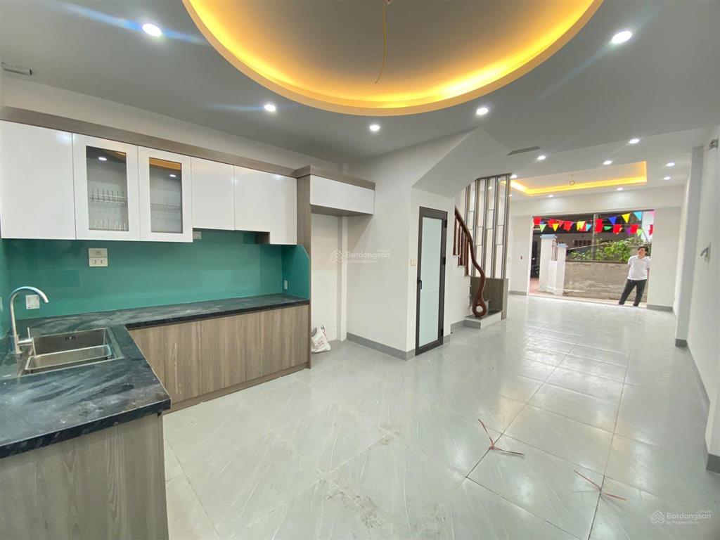 Ai tìm nhà độc lập quanh ubnd vân côn giá tốt nên đọc bài này. dt 45m2, 4 tầng. tiện ích ngập tràn
