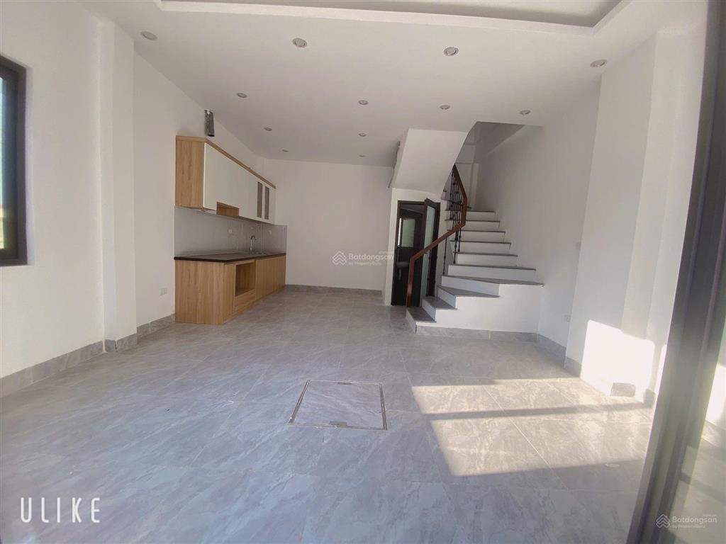 Trả nợ ngân hàng, bán gấp lô góc cao viên, ô tô vào nhà, ngõ 4m, dt 34m2x3 tầngx4 phòng. giá 3,1 tỷ