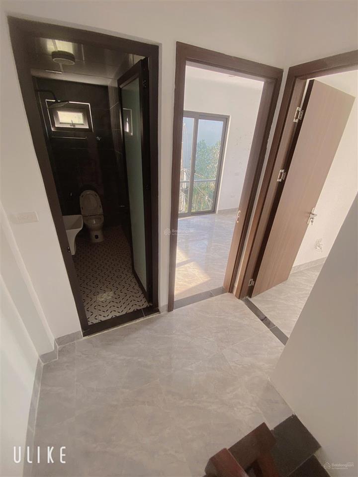Trả nợ ngân hàng, bán gấp lô góc cao viên, ô tô vào nhà, ngõ 4m, dt 34m2x3 tầngx4 phòng. giá 3,1 tỷ