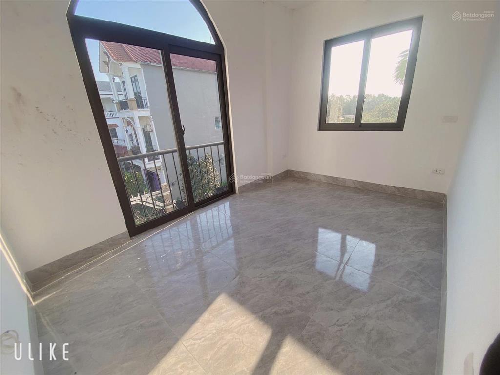 Trả nợ ngân hàng, bán gấp lô góc cao viên, ô tô vào nhà, ngõ 4m, dt 34m2x3 tầngx4 phòng. giá 3,1 tỷ