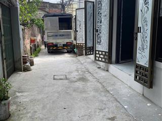 Cực hiếm. chủ chuyển công tác bán gấp nhà trong đê cao viên, full đồ. dt 34m2, 4 tầng. giá 4 tỷ