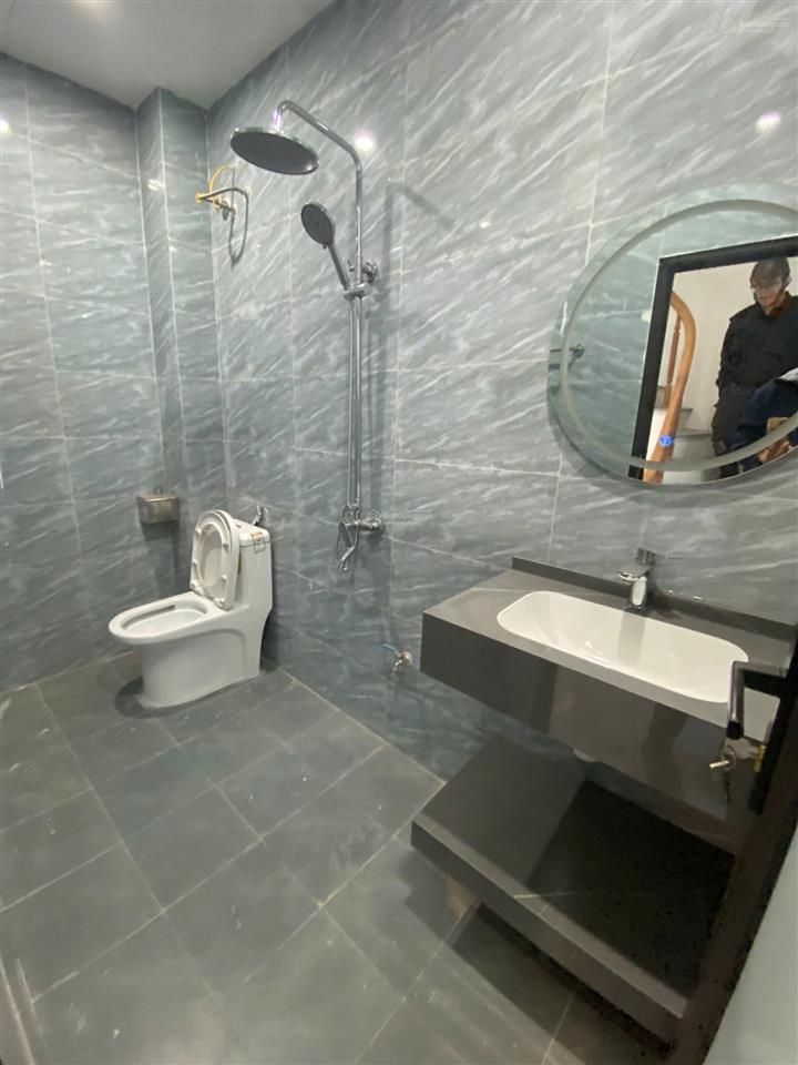 Cực sốc, giảm sâu 1 căn cho đầu tư, xã hưng đạo, ô tô đỗ cửa, dt 69m2, 4 tầng. giá 4,9 tỷ