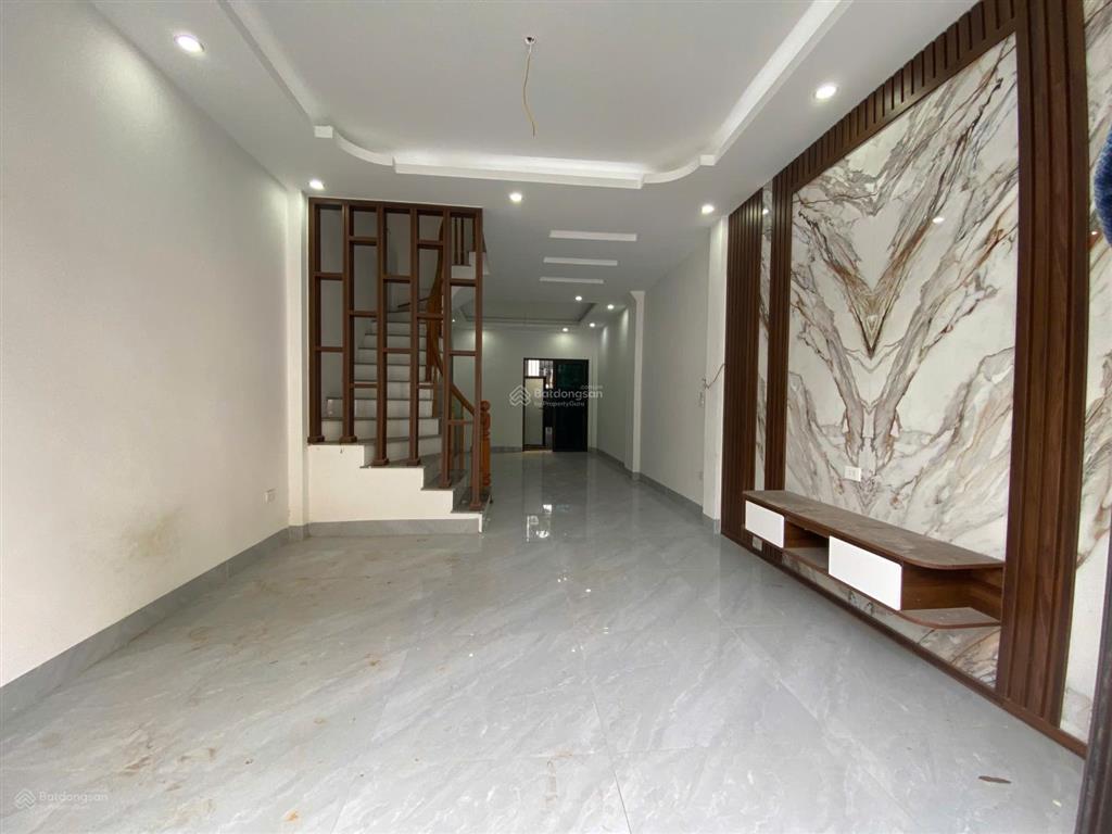 Cực sốc, giảm sâu 1 căn cho đầu tư, xã hưng đạo, ô tô đỗ cửa, dt 69m2, 4 tầng. giá 4,9 tỷ