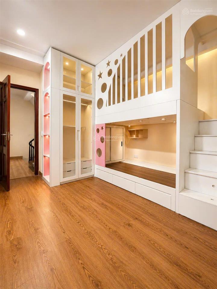 Bán nhà yên nghĩa, lô góc, 10m ra ô tô tránh, gần đh phenikaa, full đồ. dt 32m2. giá 4,18 tỷ