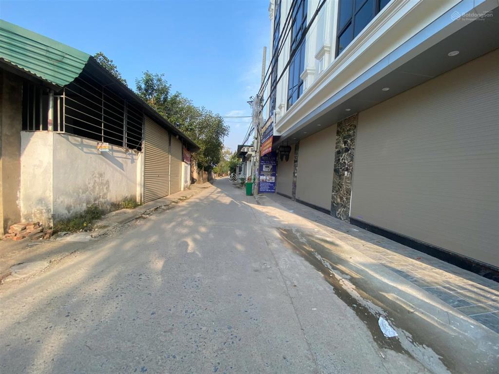 Cực hiếm. bán nhà lô góc phụng châu, đường 5m, ko quy hoạch, ô tô tránh, 32m2x4 tầng, giá 2,85 tỷ