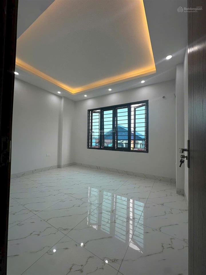 Bán nhà riêng ở thị trấn chúc sơn, 4.5 tỷ, 53m2, 5pn, 3wc, pháp lý đầy đủ, bao đẹp