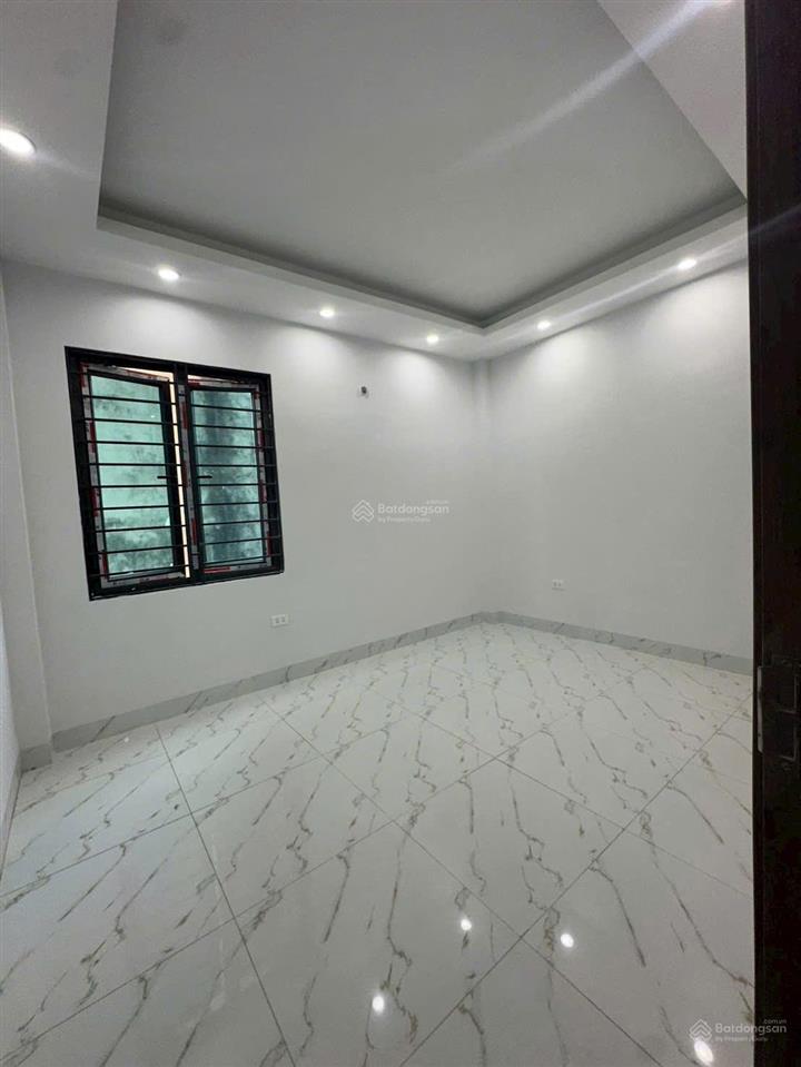Bán nhà riêng ở thị trấn chúc sơn, 4.5 tỷ, 53m2, 5pn, 3wc, pháp lý đầy đủ, bao đẹp