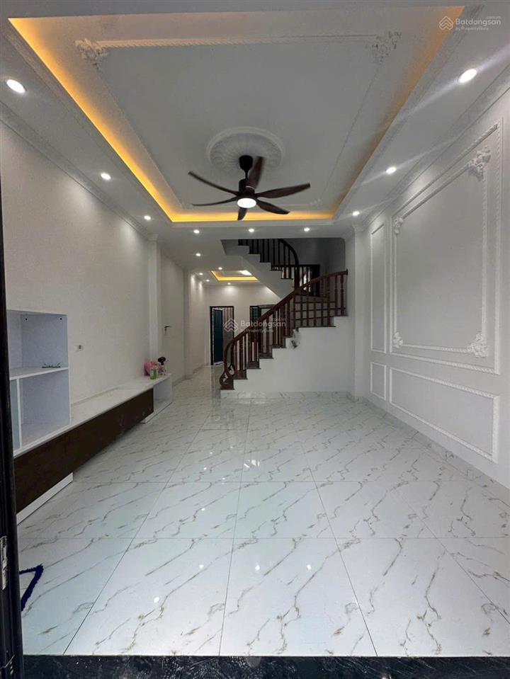 Bán nhà riêng ở thị trấn chúc sơn, 4.5 tỷ, 53m2, 5pn, 3wc, pháp lý đầy đủ, bao đẹp