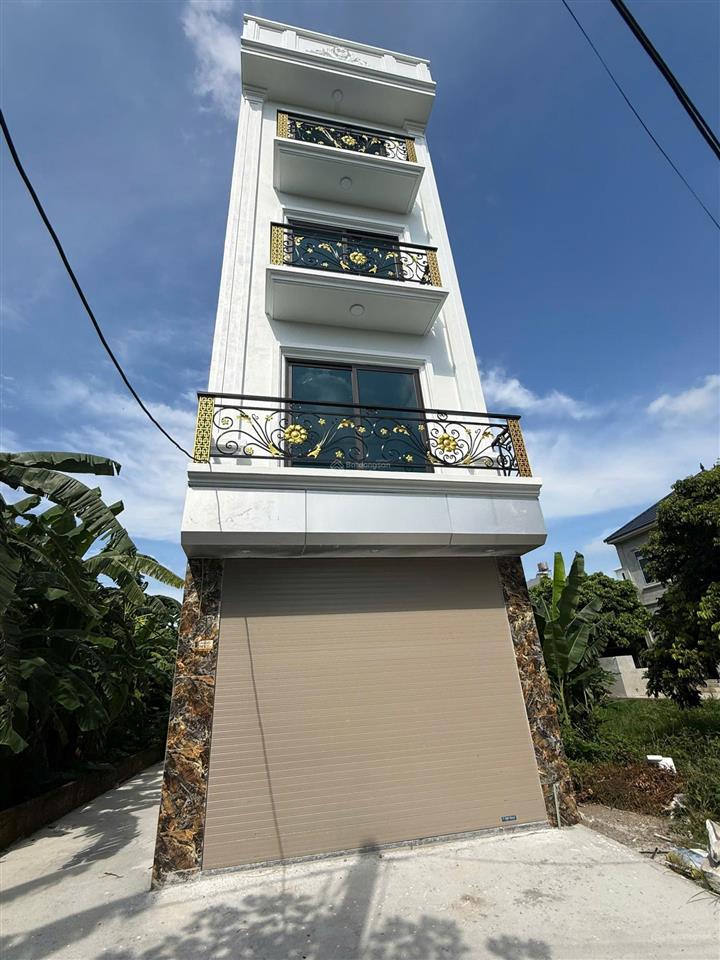 Bán nhà riêng lô góc 55m2, 5pn, 3wc tại phụng châu, ô tô vào nhà, ngay sát đh tdtt. giá 4,5 tỷ