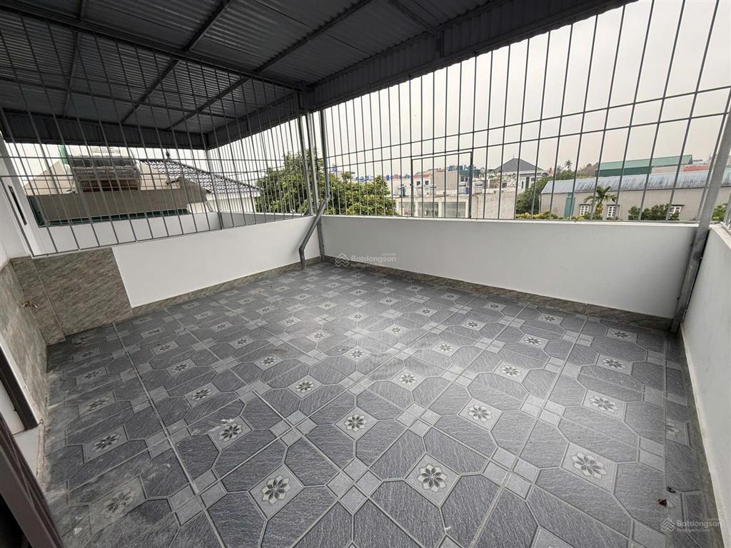 Bán nhà riêng lô góc 55m2, 5pn, 3wc tại phụng châu, ô tô vào nhà, ngay sát đh tdtt. giá 4,5 tỷ
