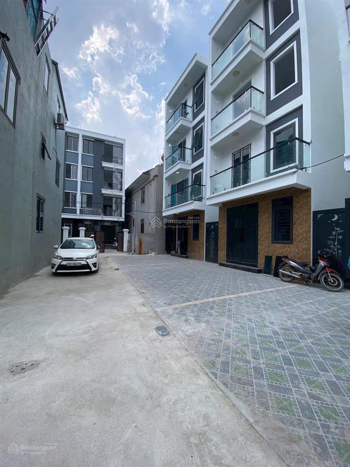 Bán nhà riêng tại hưng đạo. dt 112m2, 5pn, 4wc, pháp lý đầy đủ, sân ô tô siêu rộng. giá 5,25 tỷ