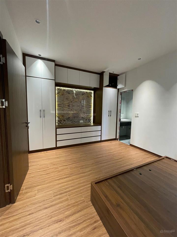 Bán nhà biệt thự mini 6,6 tỷ, 95m2 tại hưng đạo, huyện quốc oai, hà nội, thang máy, full đồ bao đẹp