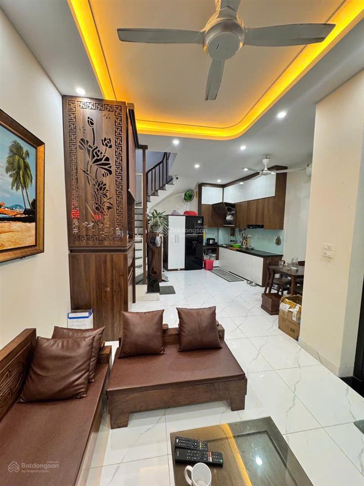 Bán nhà riêng tổ 12 yên nghĩa, 4,8 tỷ, 32 m2, 4pn, 5 tầng, pháp lý đầy đủ. độc lập, ô tô vào cửa