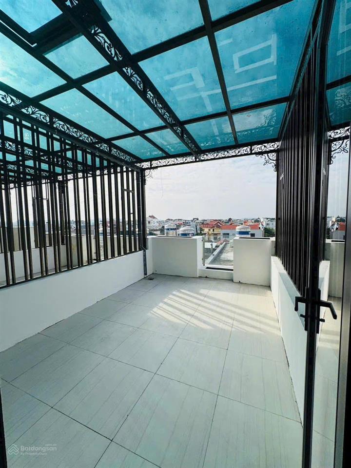 Hàng hiếm tại yên nghĩa, 4,3 tỷ, 32m2, 4pn, 4wc, nhà riêng 5 tầng, đường thông ô tô qua cửa
