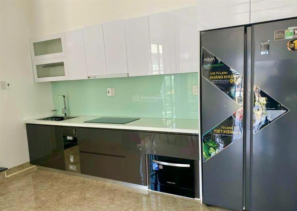 Bán nhà 2t mặt tiền cách ga huế 2p di chuyển, dòng tiền cho thuê hàng tháng 11tr