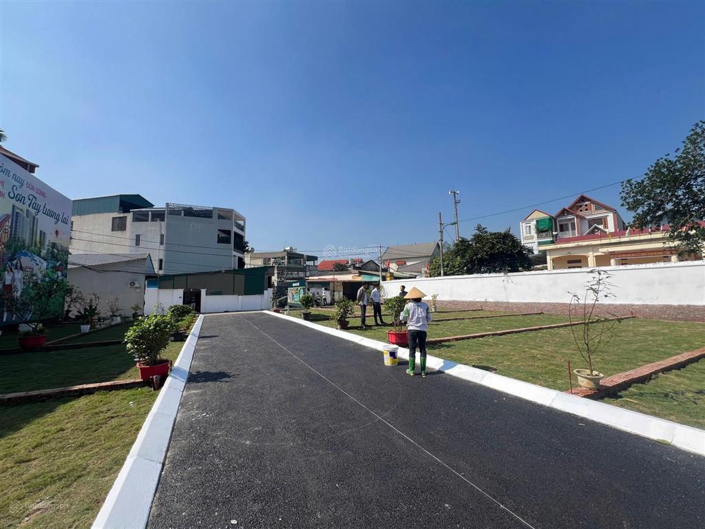 Cần bán mảnh đất 50m2  đất ở đô thị  dân cư hiện hữu  xung quanh trường học, bệnh viện