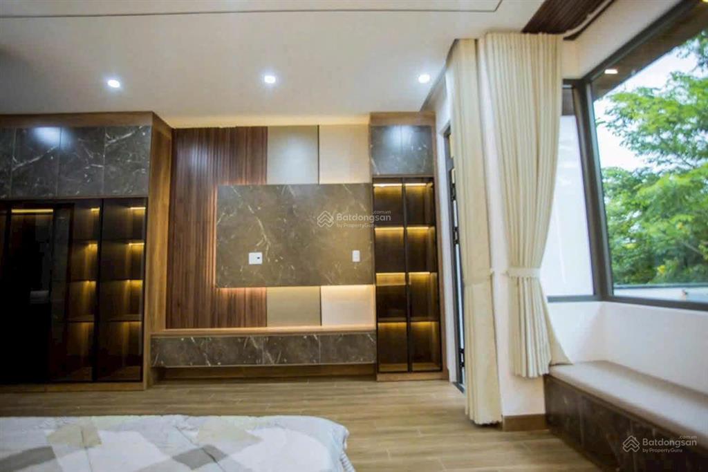 Cho thuê nhà đường thanh lương 15 view trực diện công viên hoà xuân, khu vực dân cư trí thức cao