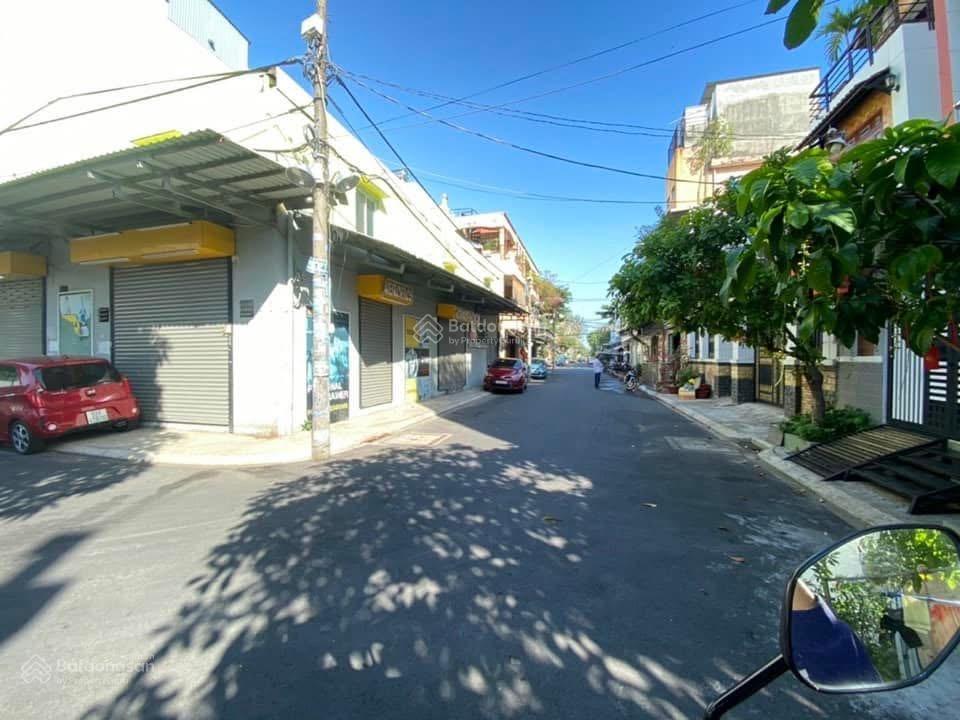 Bán nhà góc 1/2 văn cao 12x17  c4  23.5 tỷ