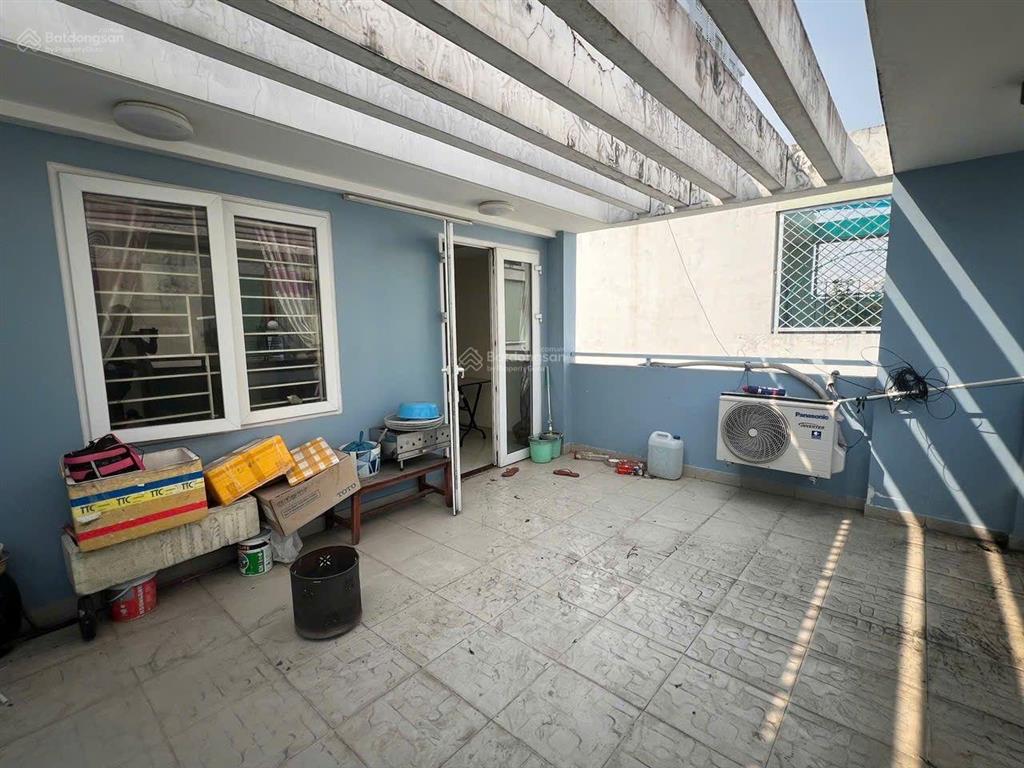 Sát mặt tiền hoa cau khu ẩm thực phan xích long 130m2 nhà 5 tầng có thang máy với 10pn