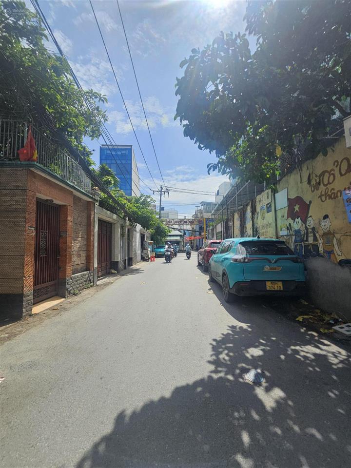 Hẻm xe hơi khu dân trí nguyễn văn đậu  lê quang định ngang 5*13 kết cấu 3 tầng btct tiện sơn sửa