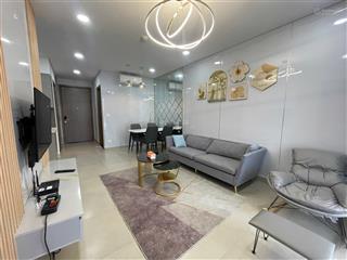 Bán căn hộ cao cấp sky89  2pn 2wc tầng cao  full nội thất  view sông  giá 6 tỷ 1 đã có sổ hồng