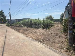 Chủ gửi bán lô đất ở khu phố 2 phường minh hưng chơn thành dt419m2 giá 350triệu