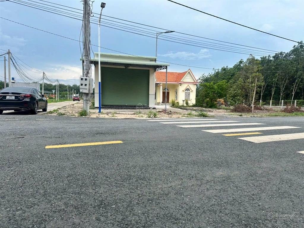 Cần bán lô đất ở cao bá quát, minh hưng, chơn thành. dt 456m2 shr, công chứng trong ngày
