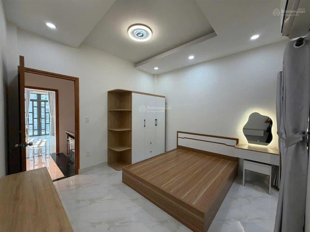 Ra gấp nhà 1 triệt 1 lầu ở quận bình tân tp hcm dt 80m2 sổ hồng riêng công chứng ngay
