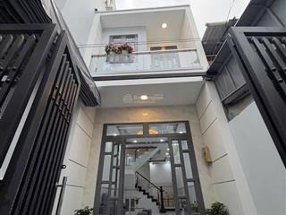 Ra gấp nhà 1 triệt 1 lầu ở quận bình tân tp hcm dt 80m2 sổ hồng riêng công chứng ngay