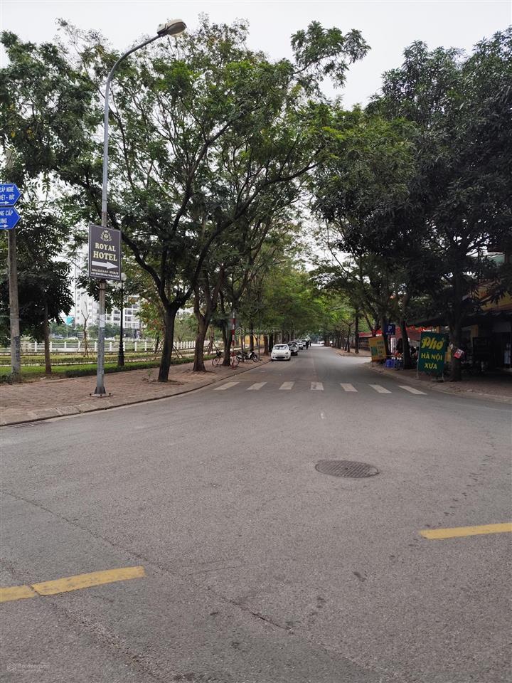 Bán biệt thự khu đô thị sài đồng, 145m², 4 tầng, mt 7,2m, giá 41,5 tỷ có tl