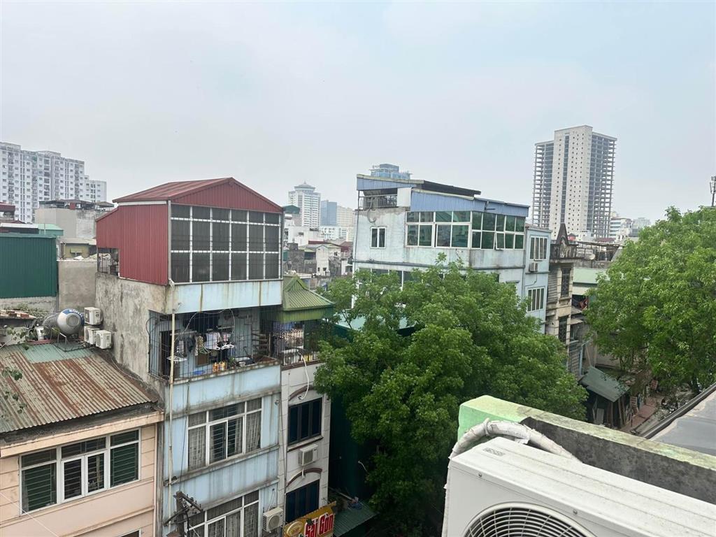 Bán nhà mặt phố la thành ô chợ dừa mặt phố kinh doanh 40m 4 tầng sổ đỏ 21 tỷ