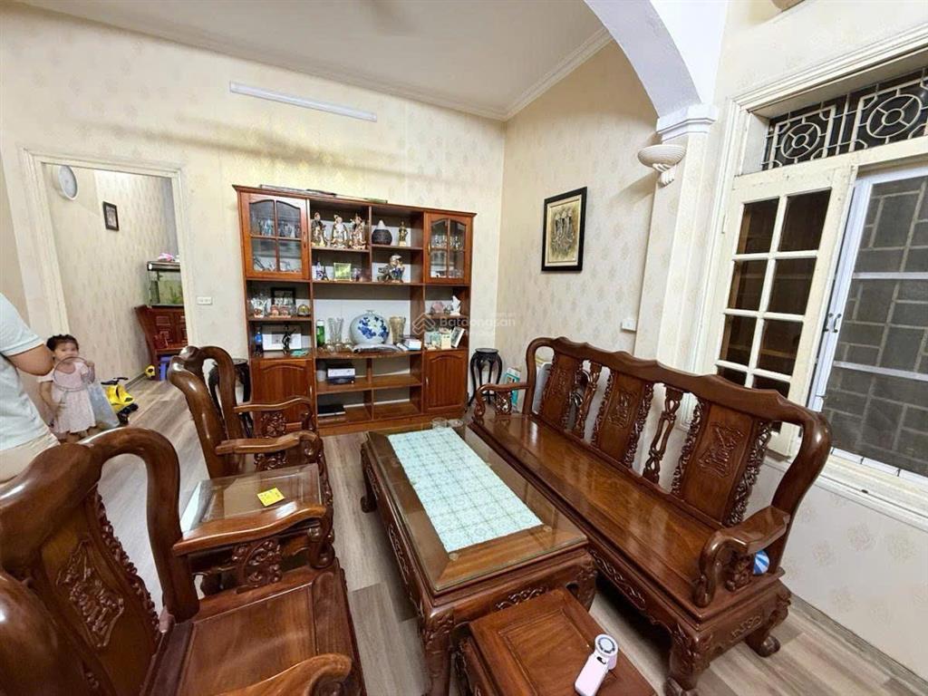Bán nhà phân lô phố thái hà 50m 4 tầng ô tô qua nhà nhỉnh 10 tỷ