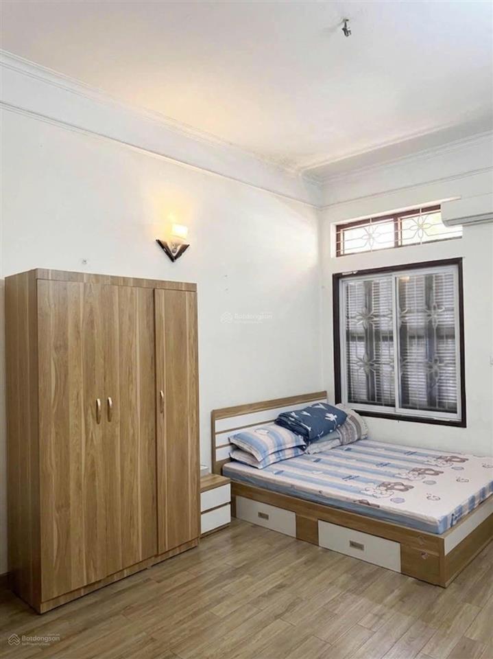 Chính chủ cho thuê nhà nguyễn ngọc nại 3pn 14tr ngõ ô tô tránh