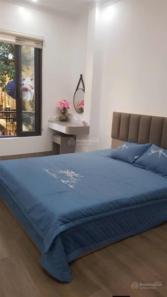 Chính chủ cho thuê nhà pháo đài láng 3pn full nội thất thang máy nhập khẩu 16,5tr