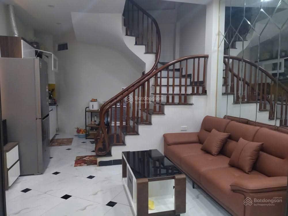 Chính chủ cho thuê nhà bạch mai 3pn khép kín full nội thất 15tr ngõ nông