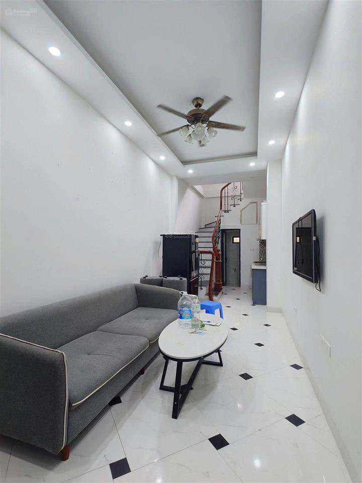 Chính chủ cho thuê nhà khương hạ 3pn full nội thất 12tr