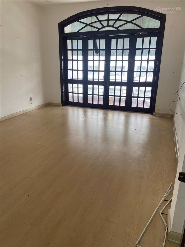 Bán nhanh nhà mặt tiền đường phạm ngũ lão  gần bệnh viện 175  dễ dàng di chuyển đến sân bay