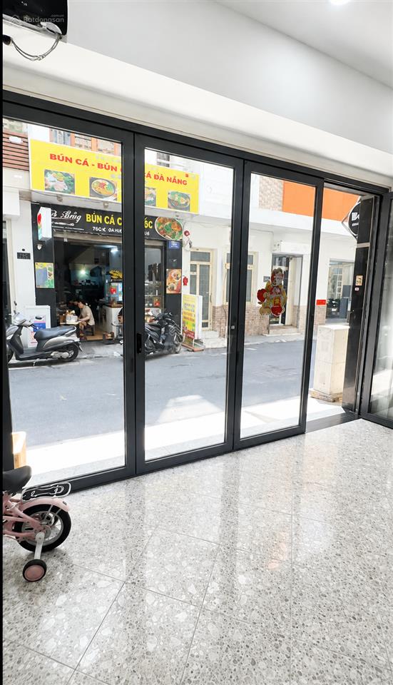 Cho thuê nhà mt hoa huệ, phú nhuận  kinh doanh tốt  dt 38m2, giá 11tr/tháng (thương lượng)