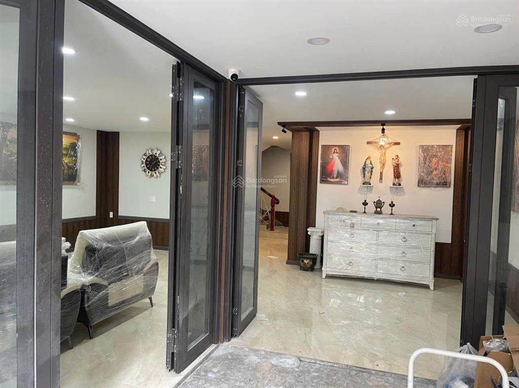 Bán siêu phẩm biệt thự mini  5 tầng có thang máy  hàng hiếm quận 5