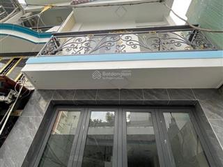 Siêu rẻ nhà hòa bình  tân phú  3 tầng btct 4pn  3wc  bếp  ban công