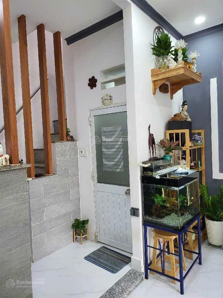 Nhà đẹp sát gò dầu  tân phú  diện tích sử dụng gần 40m2  nhỉnh 3 tỷ